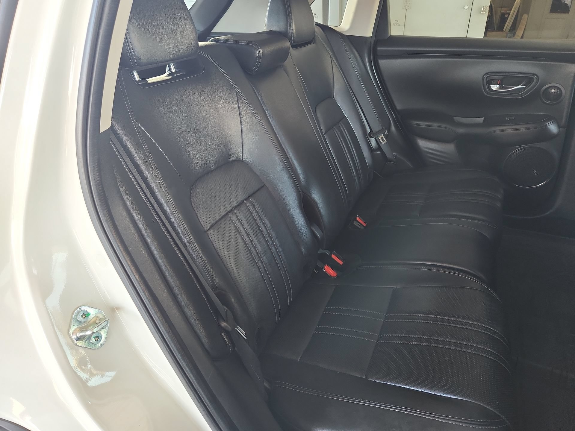 Used 2024 Honda HR-V EX-L image 27