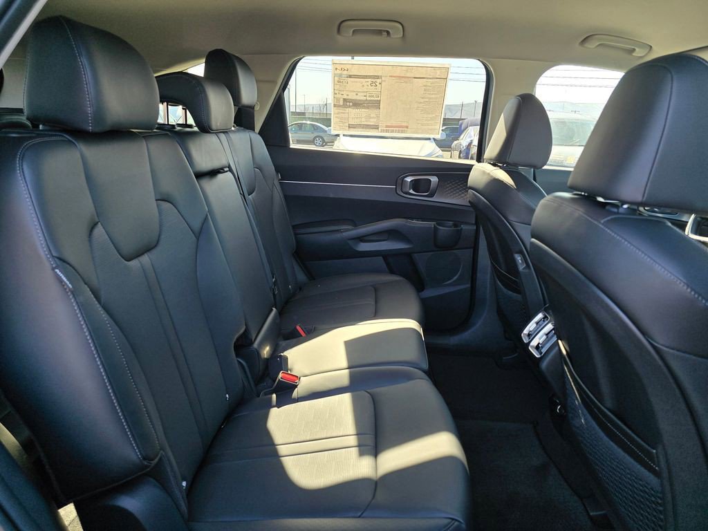 New 2026 Kia Sorento S AWD/4WD image 12