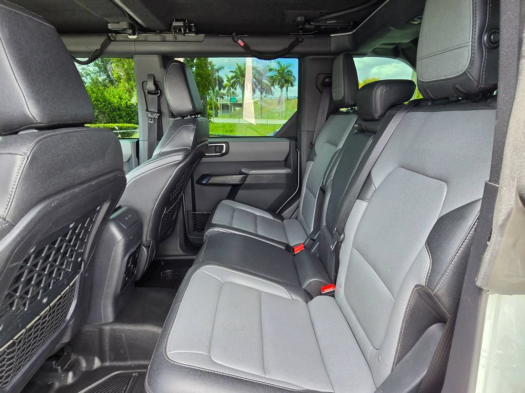 Used 2024 Ford Bronco Everglades AWD/4WD image 21