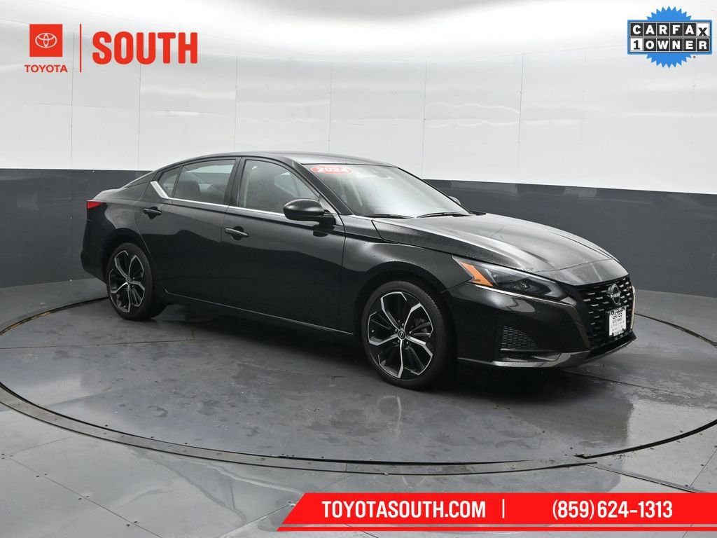 Used 2024 Nissan Altima 2.5 SR image 4