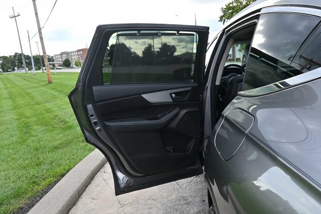 Used 2023 Acura MDX w/ Technology Package AWD/4WD image 24