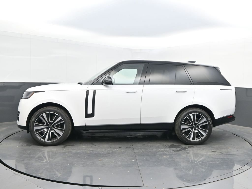 New 2025 Land Rover Range Rover SE AWD/4WD image 2
