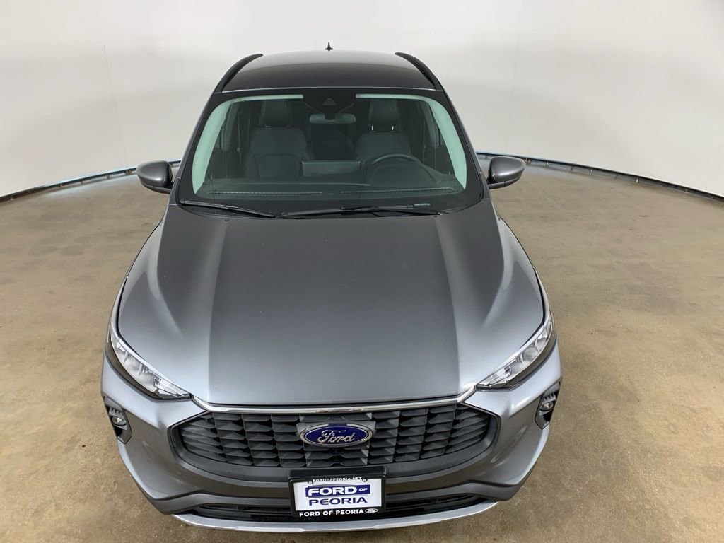 Used 2025 Ford Escape SE image 4