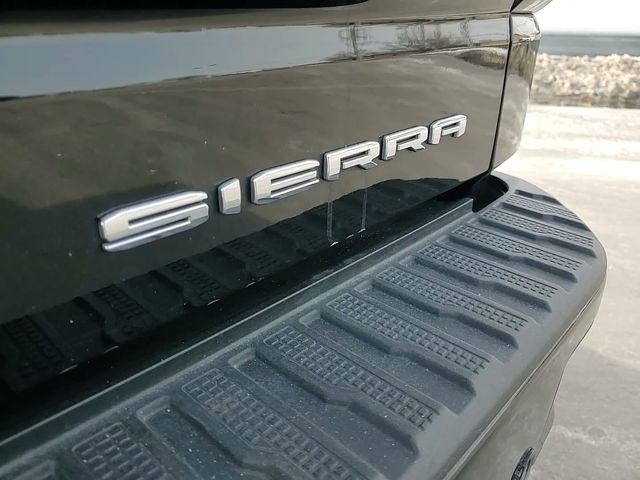 Used 2023 GMC Sierra 1500 Denali Ultimate image 8