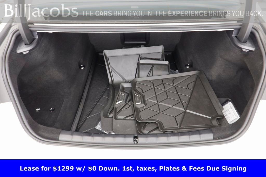 Certified 2025 BMW 760i xDrive w/ Executive Package image 20