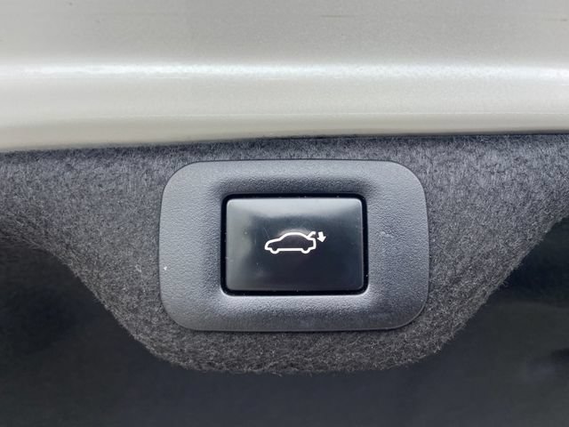 Certified 2021 Lexus ES 350 Ultra Luxury w/ Accessory Package 2 FWD image 30