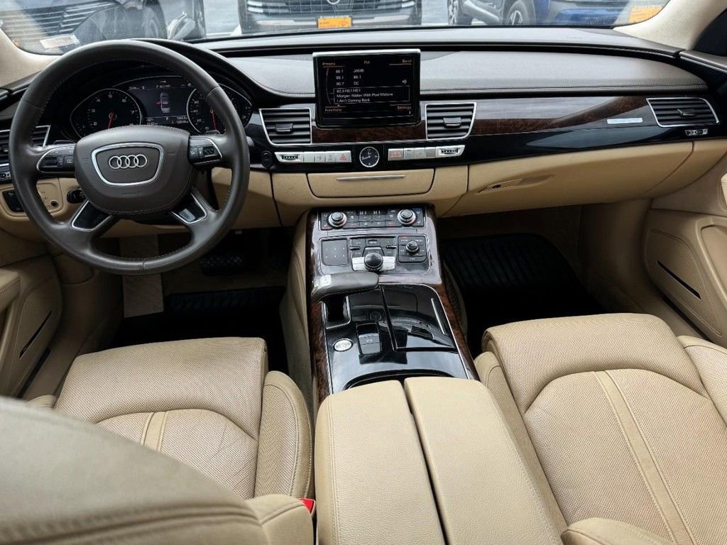 Used 2012 Audi A8 L 4.2 image 13
