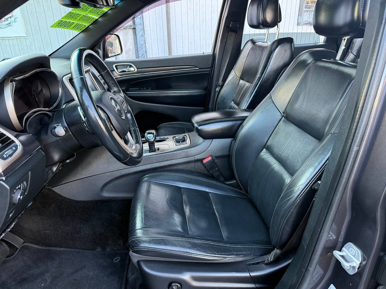 Used 2015 Jeep Grand Cherokee Limited AWD/4WD image 6