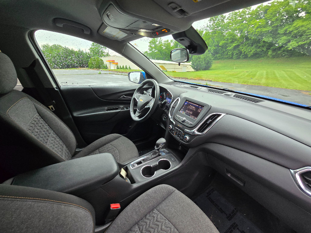 Used 2024 Chevrolet Equinox LT AWD/4WD image 25