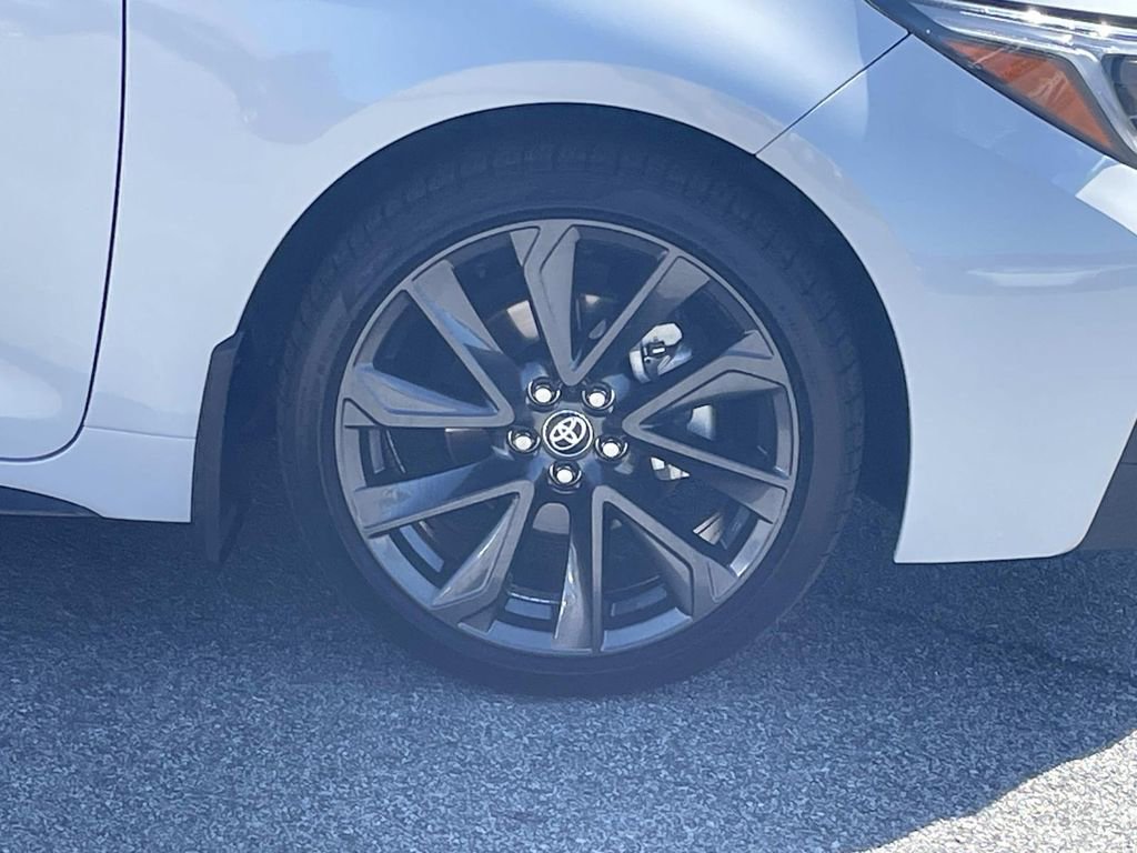 Used 2025 Toyota Corolla XSE image 10