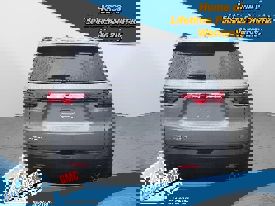 Used 2023 Chevrolet Traverse LT image 10