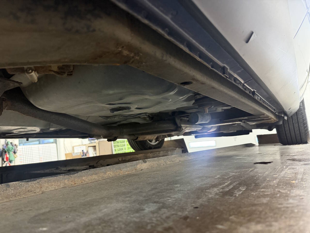 Used 2005 Mercury Grand Marquis LS RWD image 22