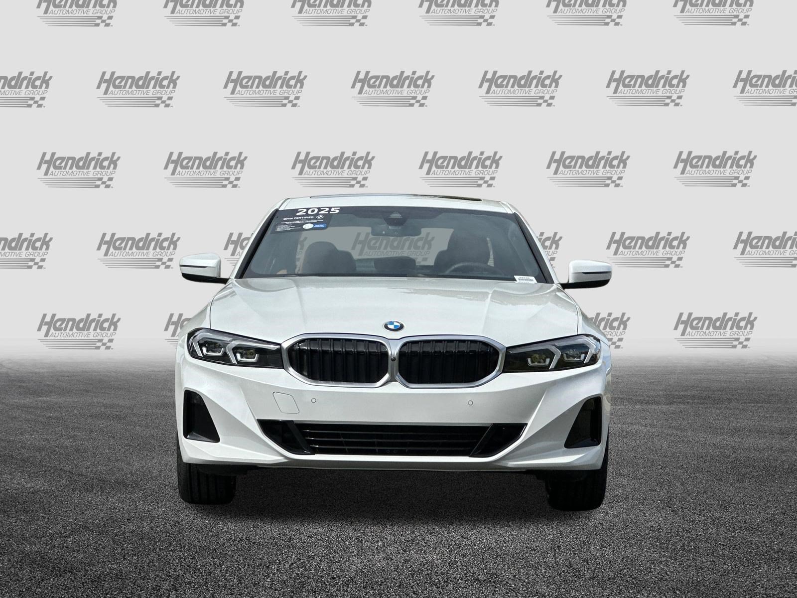 Used 2025 BMW 330i xDrive Sedan w/ Premium Package AWD/4WD image 10