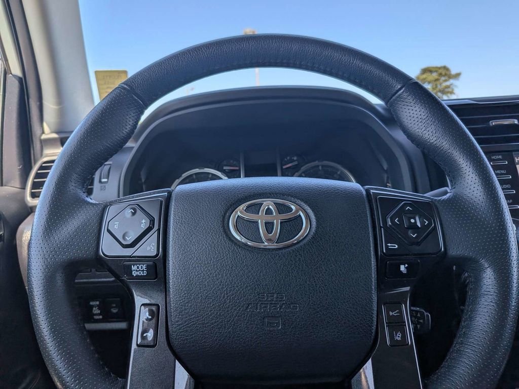 Used 2023 Toyota 4Runner TRD Off-Road image 23