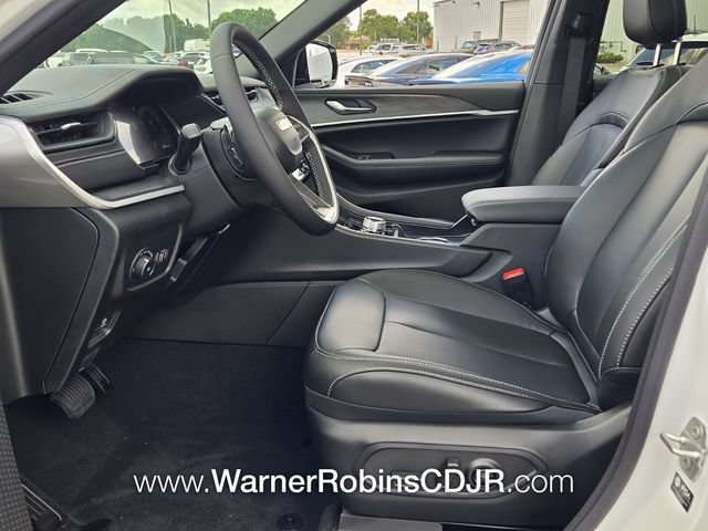 New 2026 Jeep Grand Cherokee L Limited RWD image 5