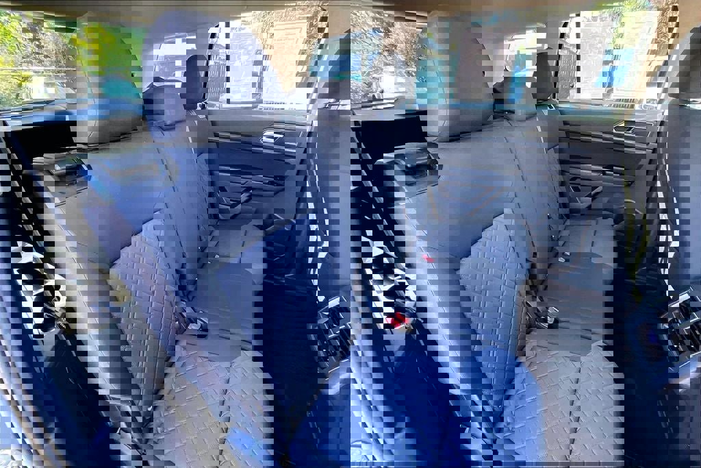 Used 2018 Volkswagen Atlas S image 20