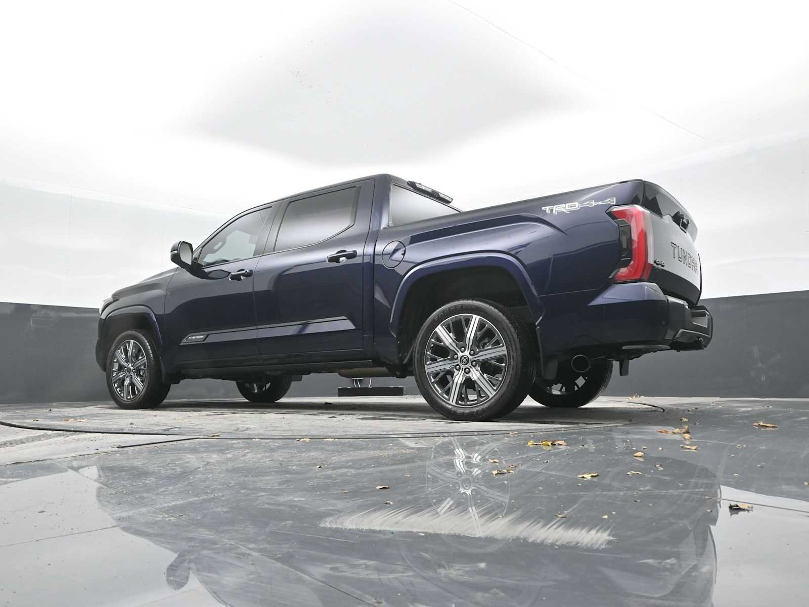 Used 2023 Toyota Tundra Platinum image 33
