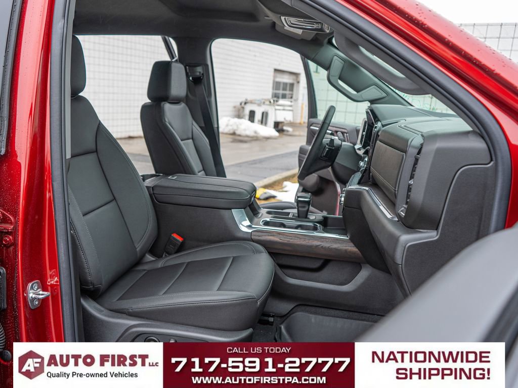 Used 2026 GMC Sierra 1500 SLT w/ SLT Premium Package image 17