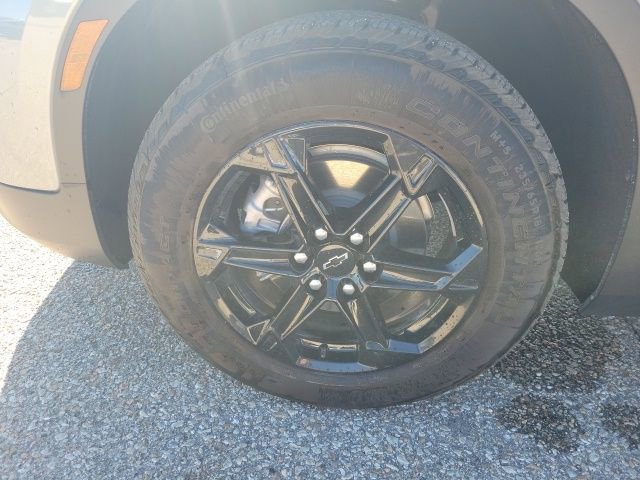 Used 2025 Chevrolet Blazer LT w/ Midnight/Sport Edition image 26