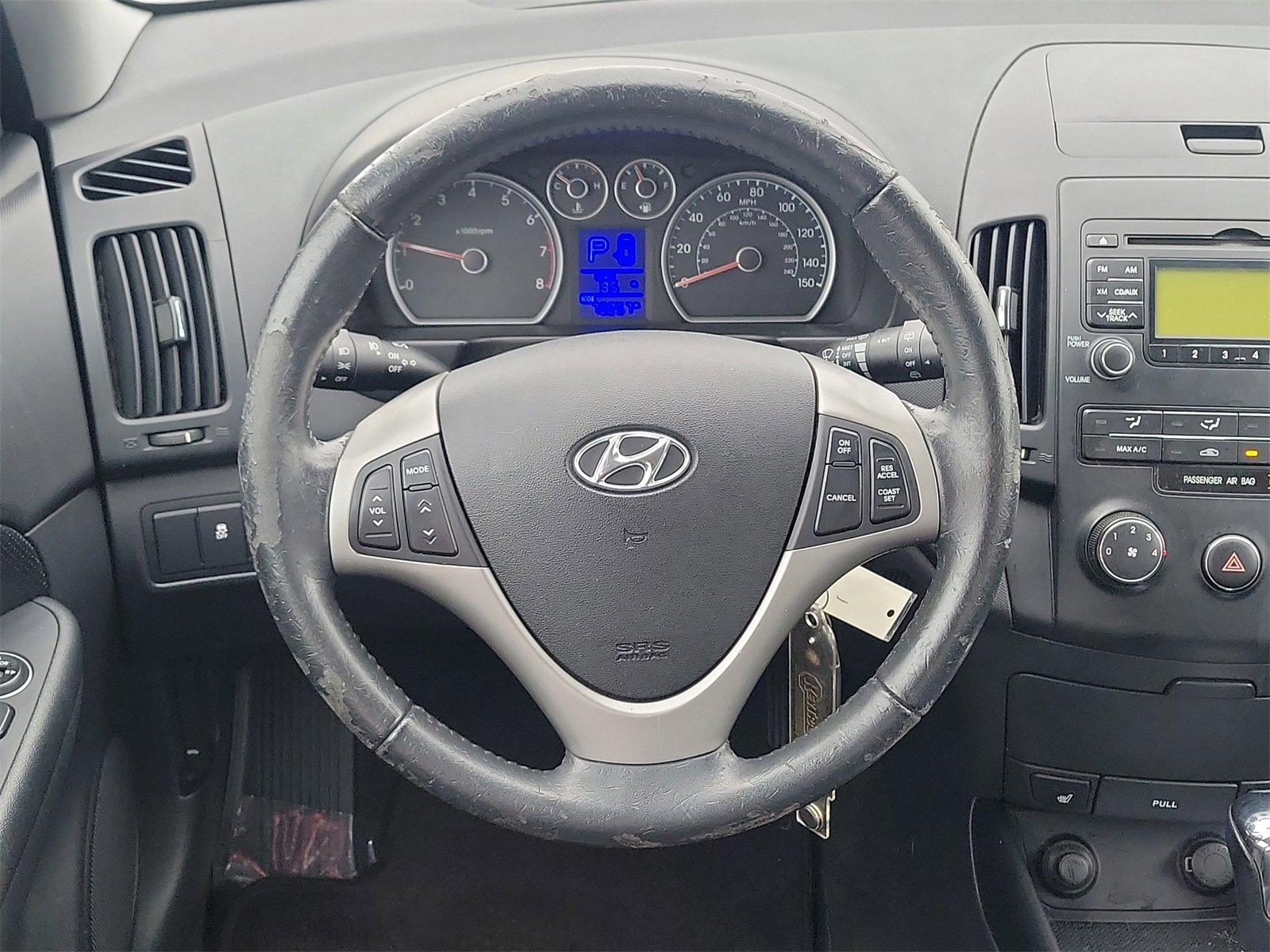 Used 2012 Hyundai Elantra SE image 21