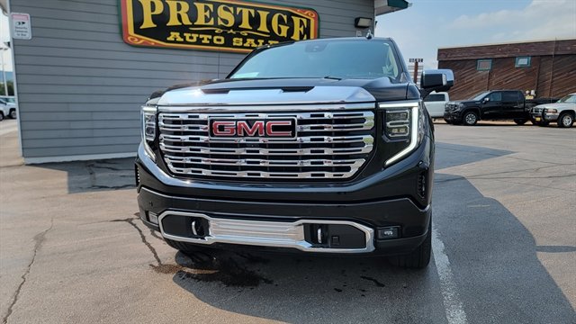 Used 2023 GMC Sierra 1500 Denali w/ Denali Reserve Package image 2