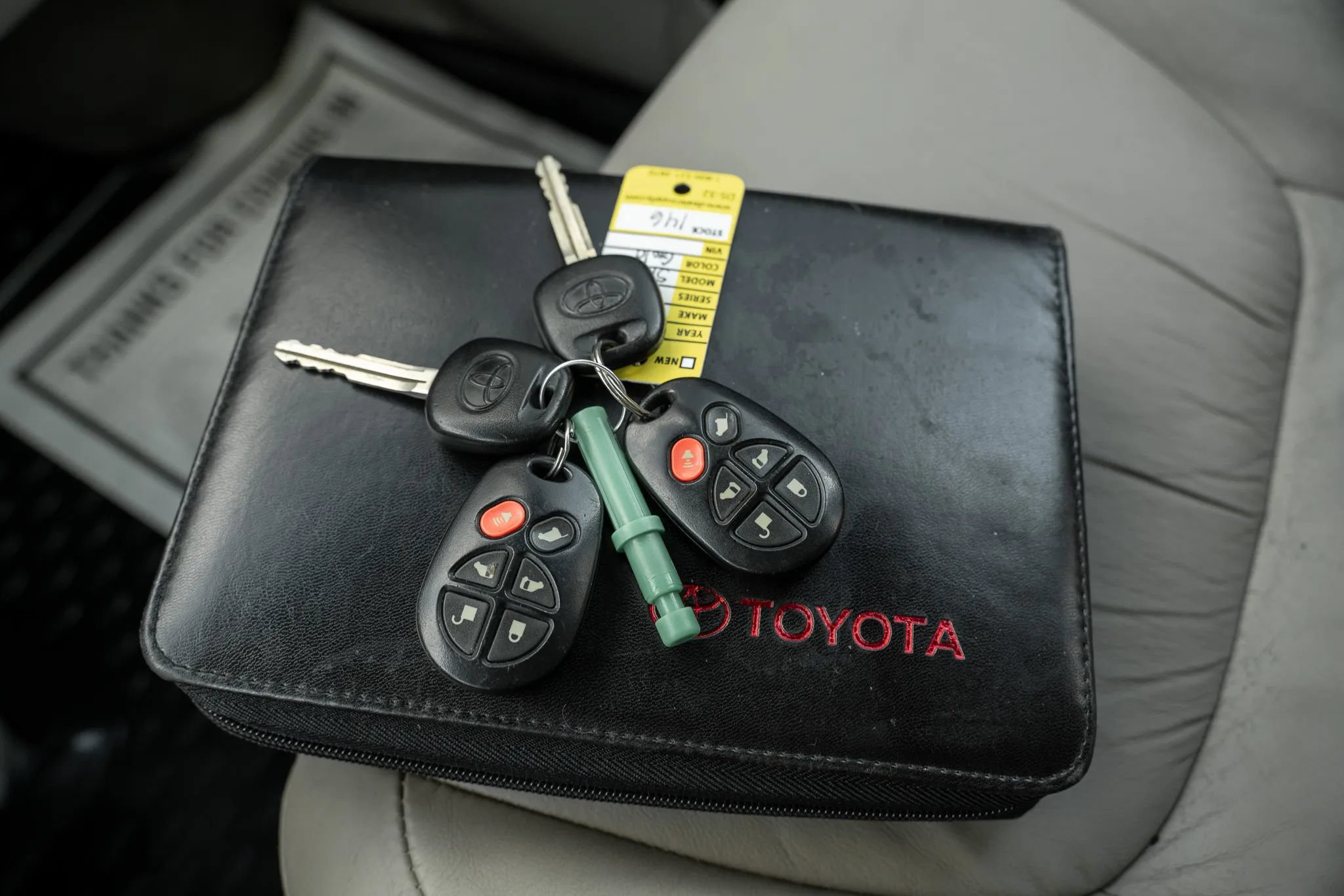Used 2004 Toyota Sienna XLE FWD image 27