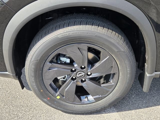 New 2026 Nissan Rogue SV FWD image 8