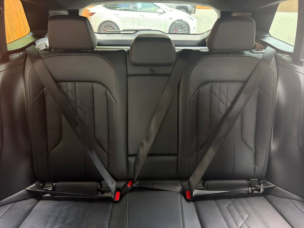 Used 2025 BMW X3 xDrive30i image 30