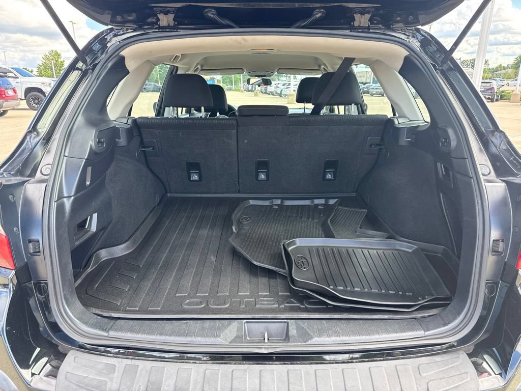 Used 2018 Subaru Outback 2.5i AWD/4WD image 18