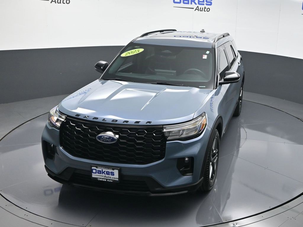 Used 2025 Ford Explorer ST w/ Sun And Sound Package image 53