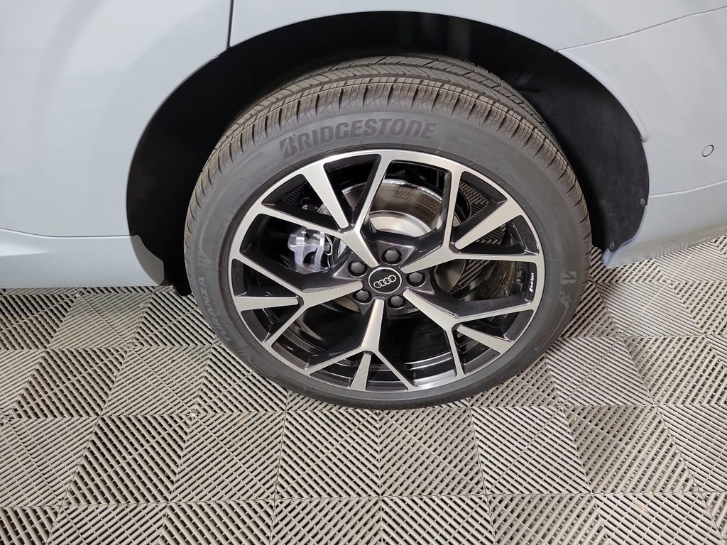 New 2026 Audi Q3 quattro 2.0T image 11