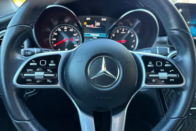 Used 2021 Mercedes-Benz GLC 300 image 26