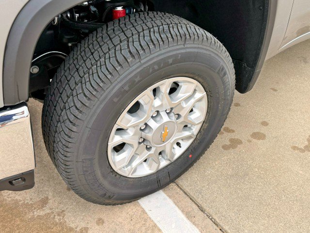 New 2026 Chevrolet Silverado 2500 LT image 11
