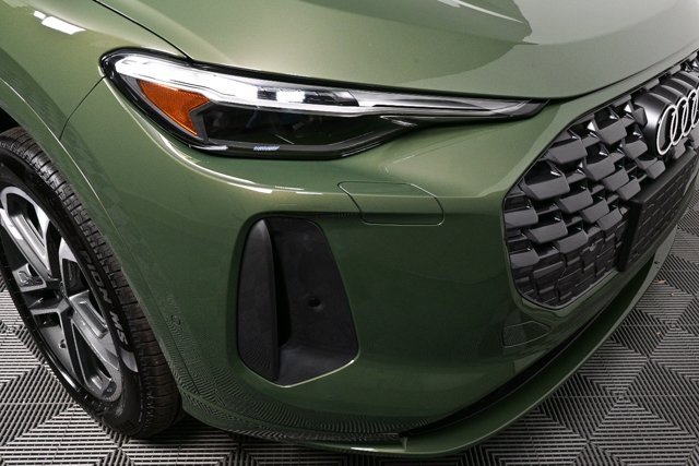 New 2025 Audi Q5 Premium Plus image 38