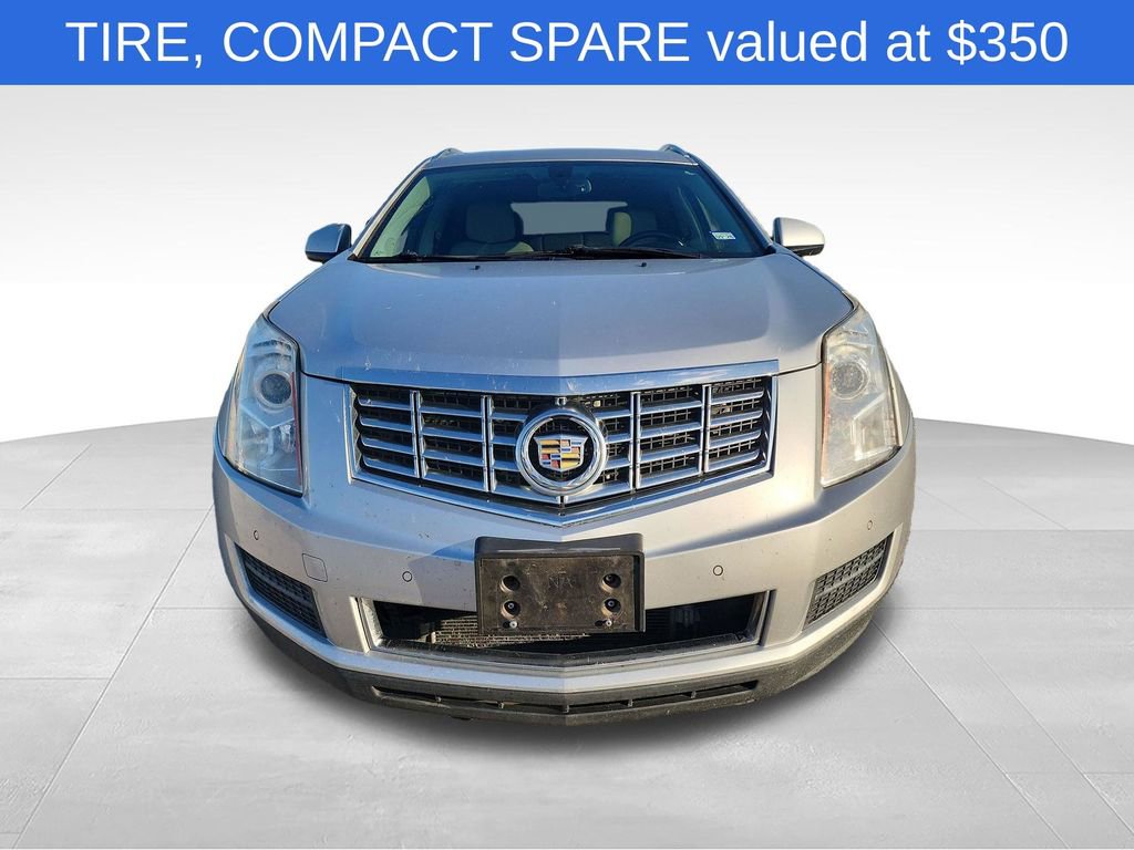 Used 2015 Cadillac SRX Luxury FWD image 2