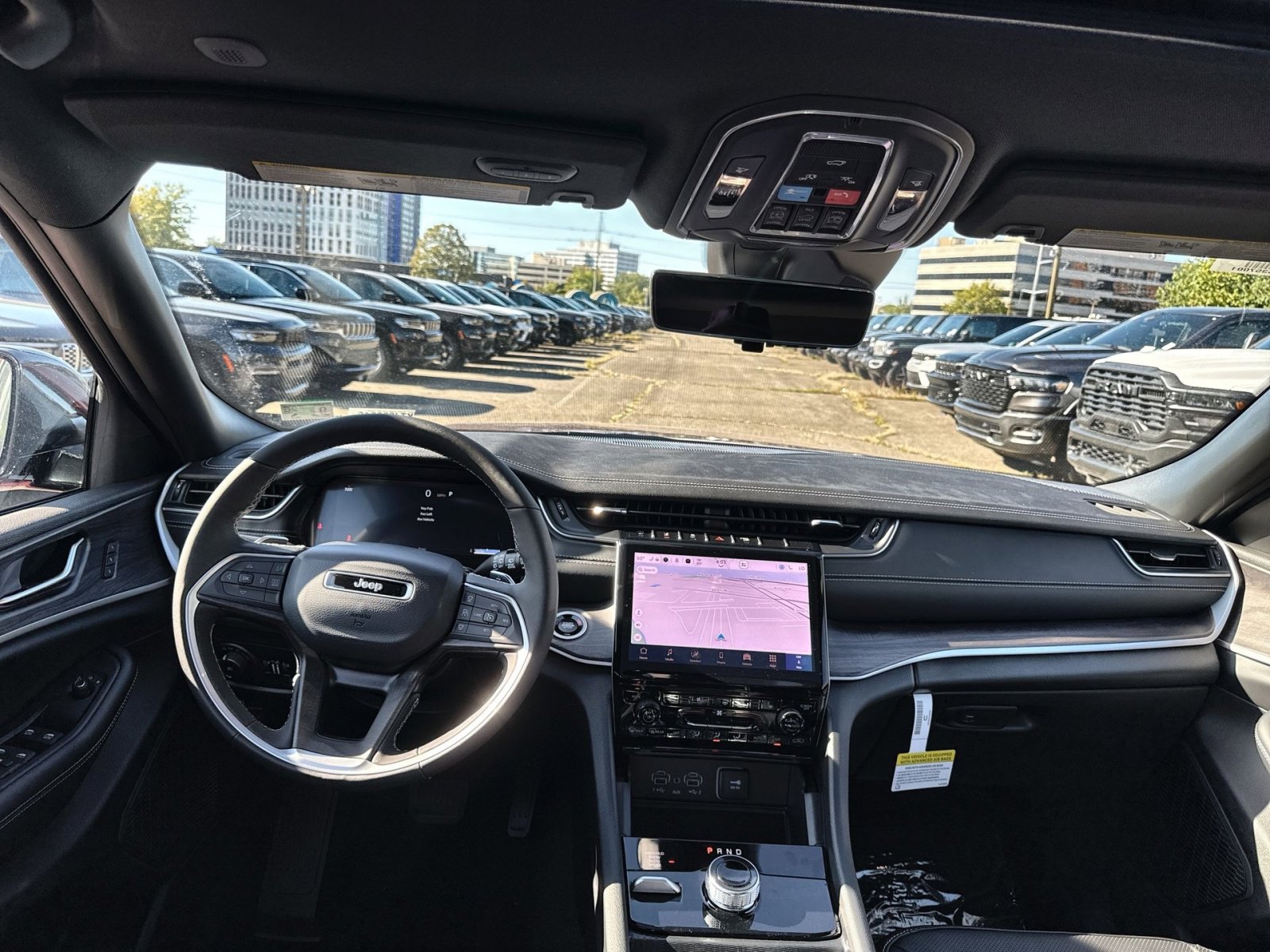 New 2025 Jeep Grand Cherokee Limited w/ Luxury Tech Group II image 23