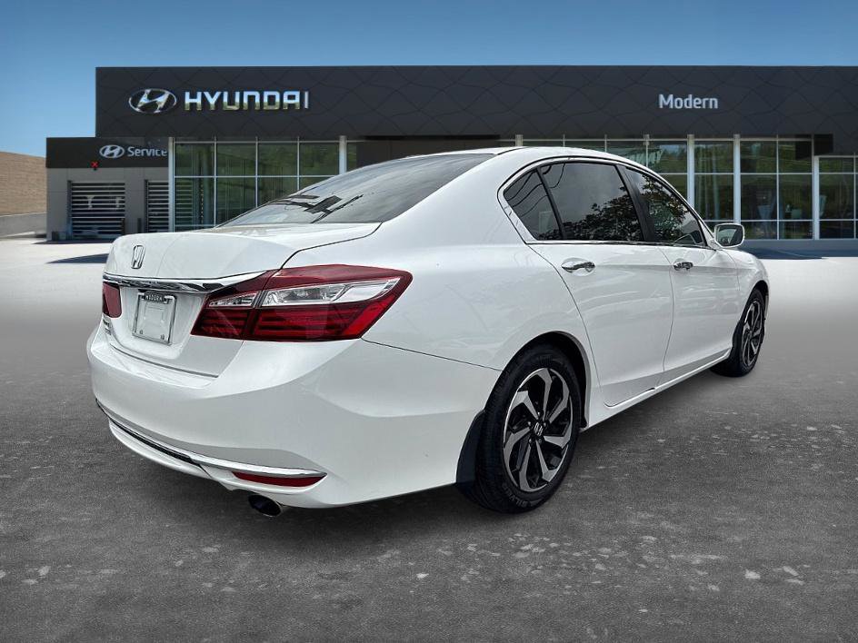 Used 2017 Honda Accord EX-L image 4