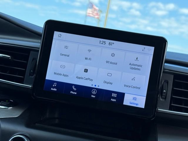 Used 2020 Ford Explorer XLT w/ Equipment Group 202A image 28