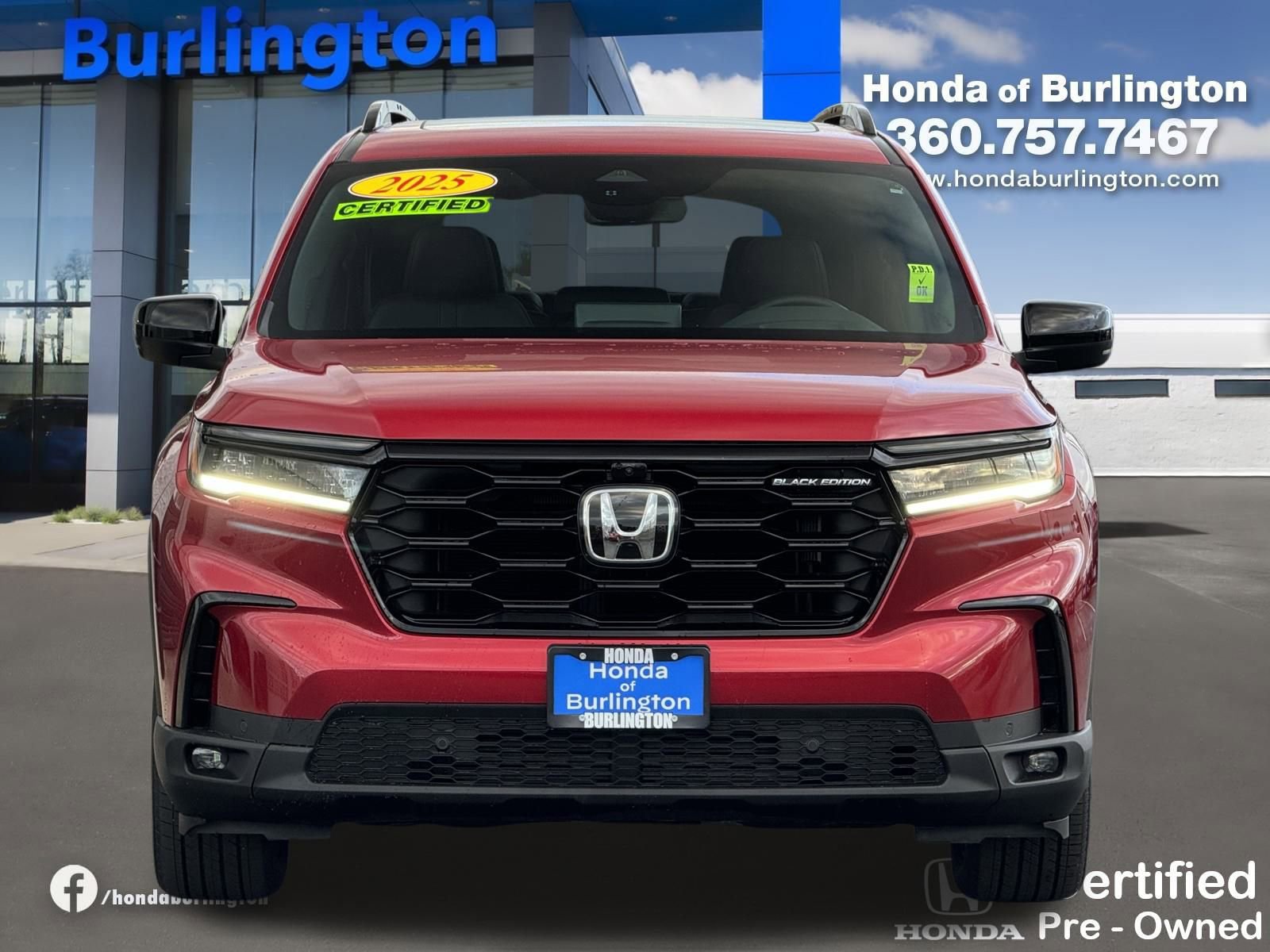 Certified 2025 Honda Pilot Black Edition image 11