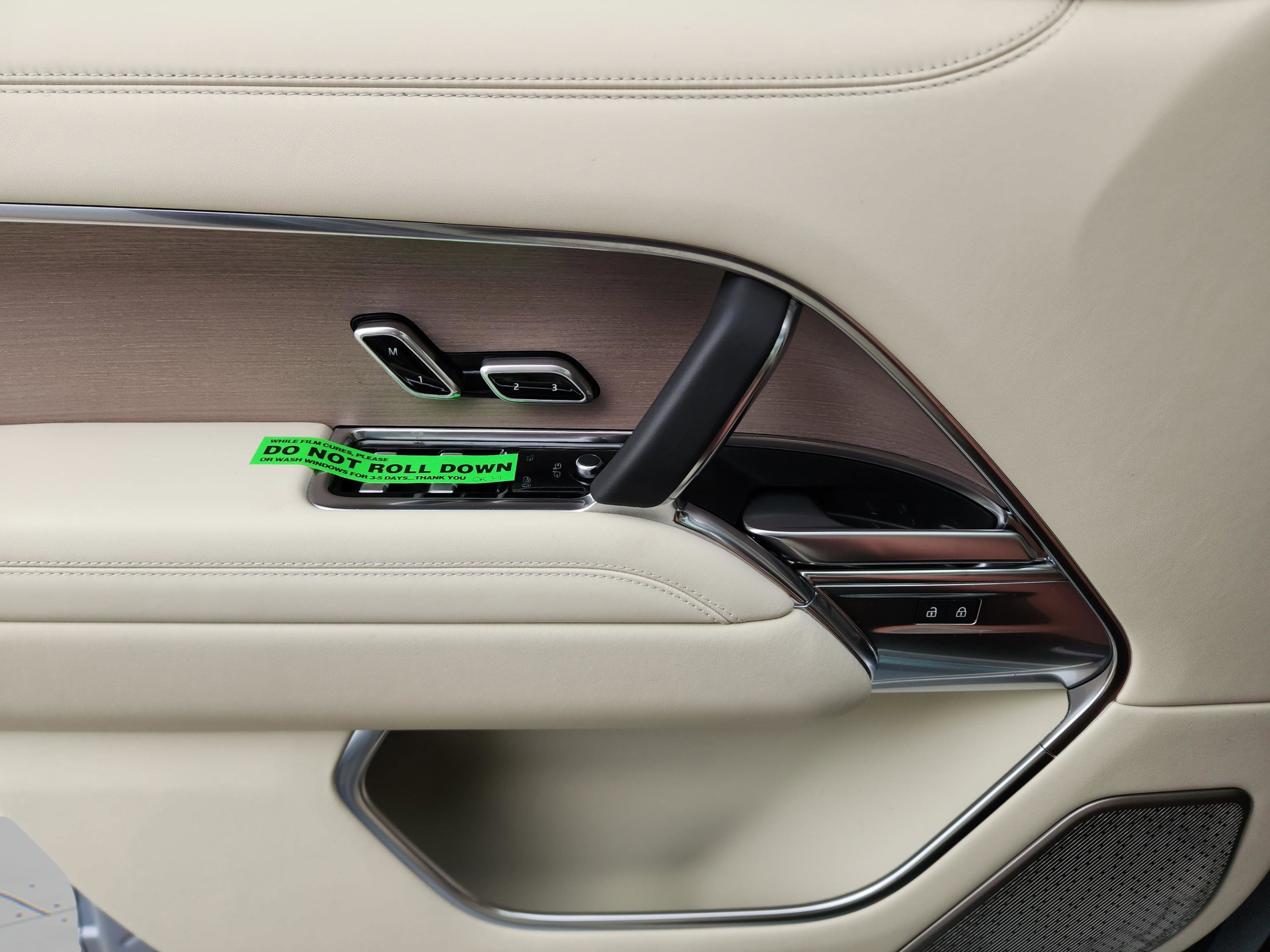 New 2026 Land Rover Range Rover Autobiography image 22