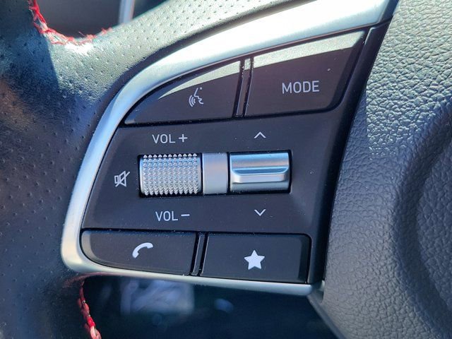 Used 2023 Genesis G70 2.0T Prestige w/ Sport Prestige Package image 23