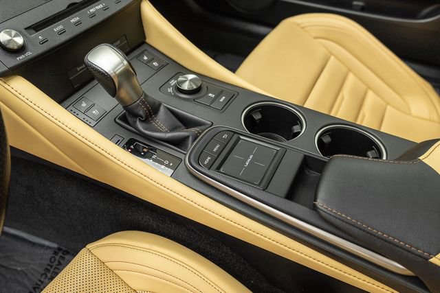 Used 2016 Lexus RC 200t image 11