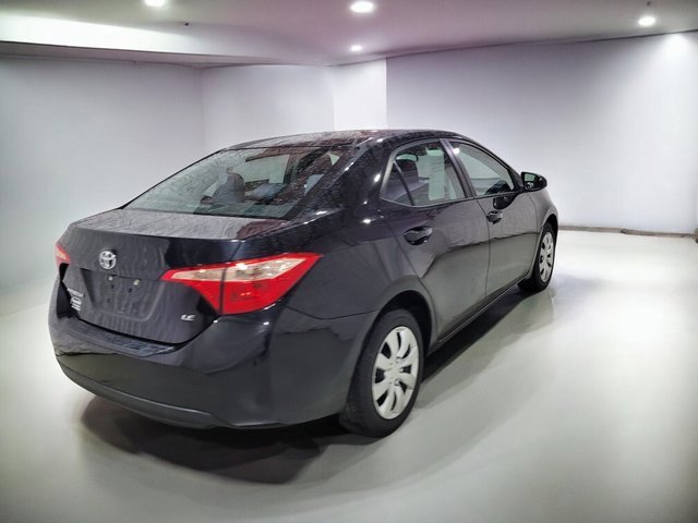 Used 2017 Toyota Corolla LE image 16