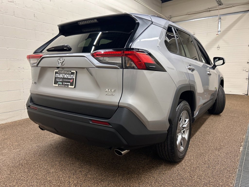 Used 2024 Toyota RAV4 XLE image 2