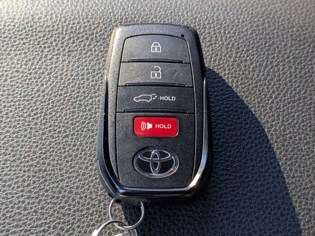 Used 2025 Toyota 4Runner TRD Off-Road Premium image 37