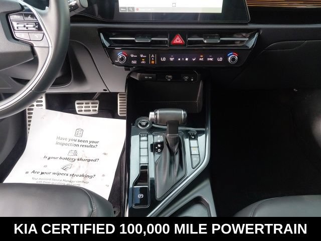 Certified 2025 Kia Niro EX Touring FWD image 13