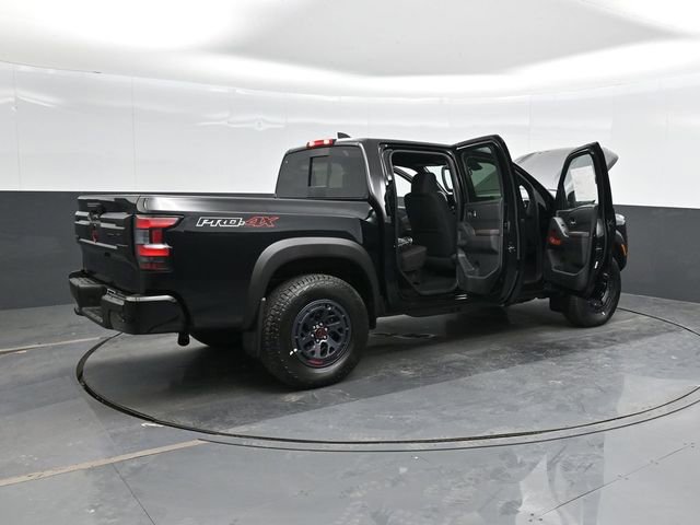 Used 2025 Nissan Frontier PRO-4X image 45