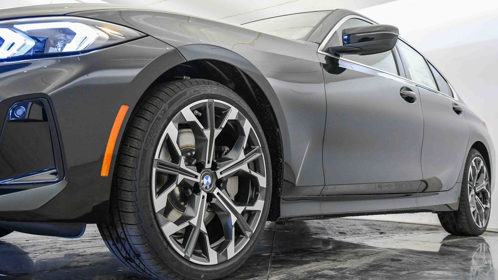 New 2026 BMW 330i Sedan w/ Premium Package image 10