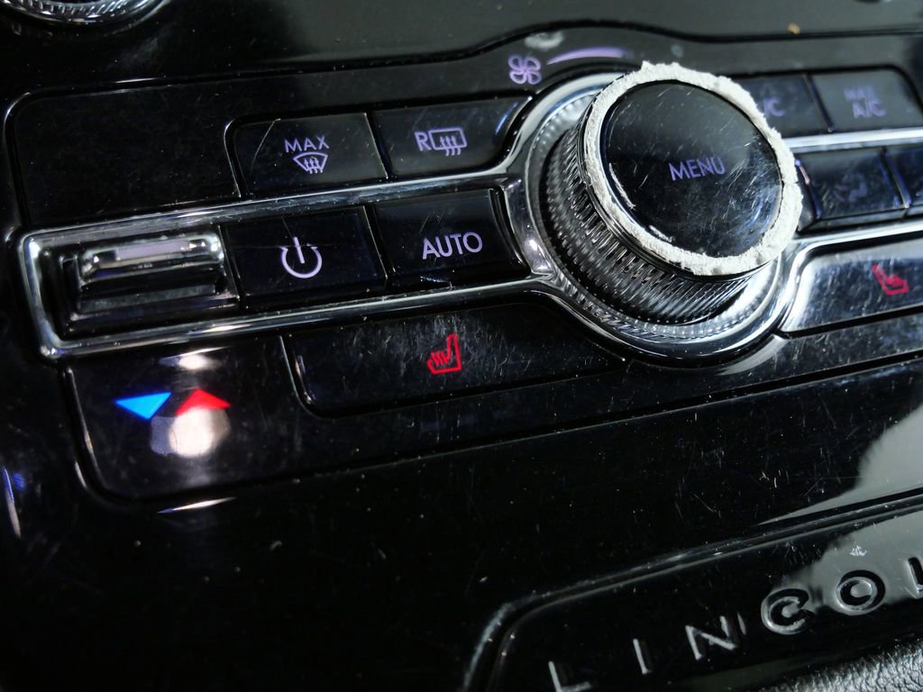 Certified 2022 Lincoln Corsair FWD image 24