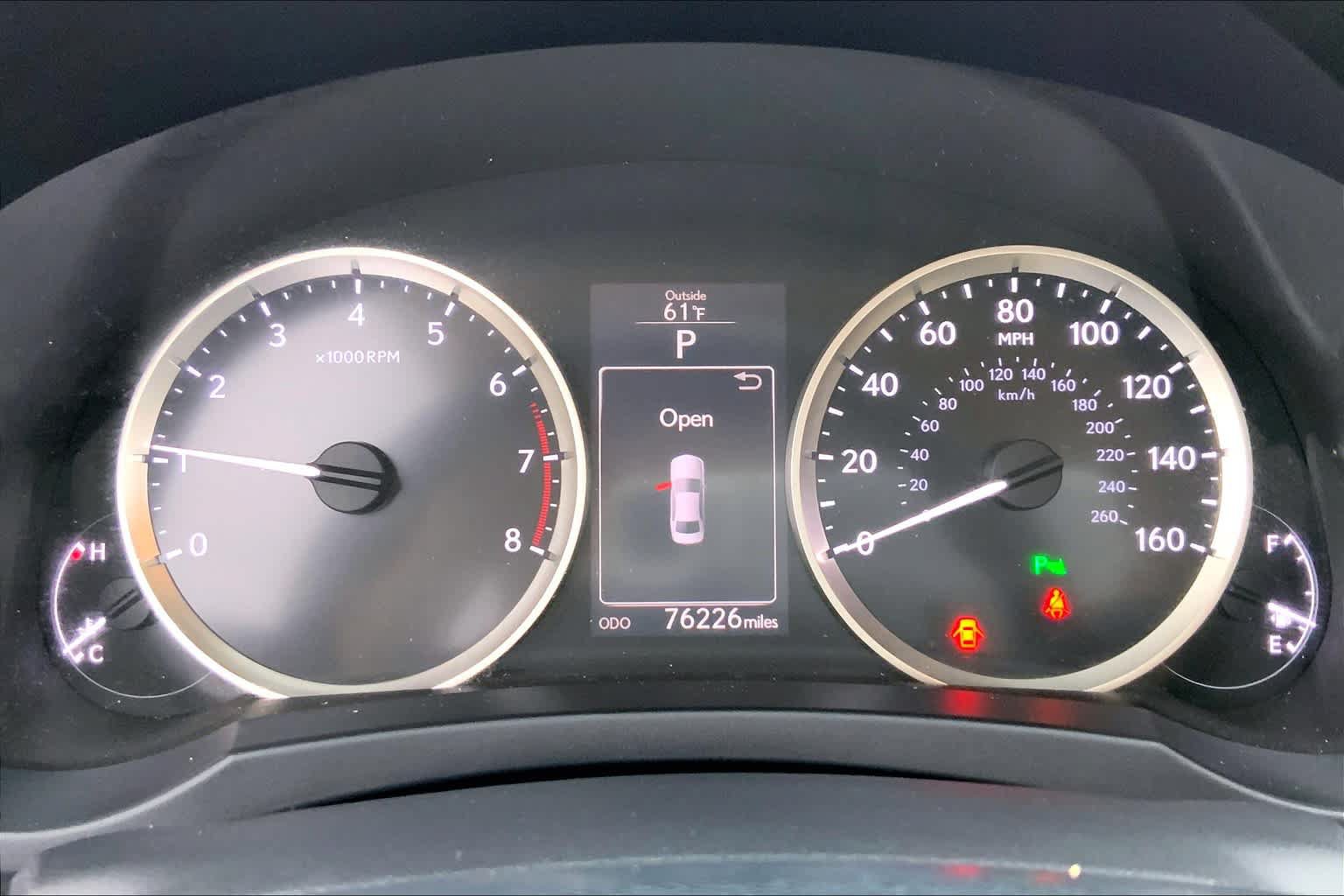 Used 2015 Lexus IS 350 w/ Navigation System Package RWD image 23